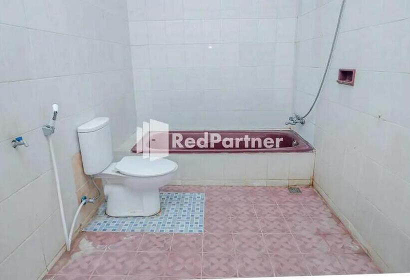 호텔 Pondok Damai Guest House Syariah Mitra Reddoorz