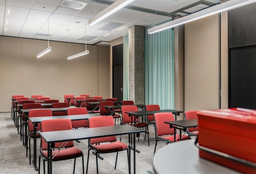 هتل Radisson Red Oslo økern