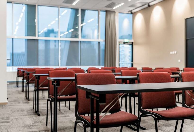 هتل Radisson Red Oslo økern