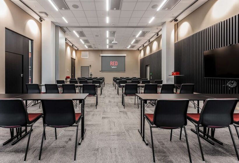 هتل Radisson Red Oslo økern