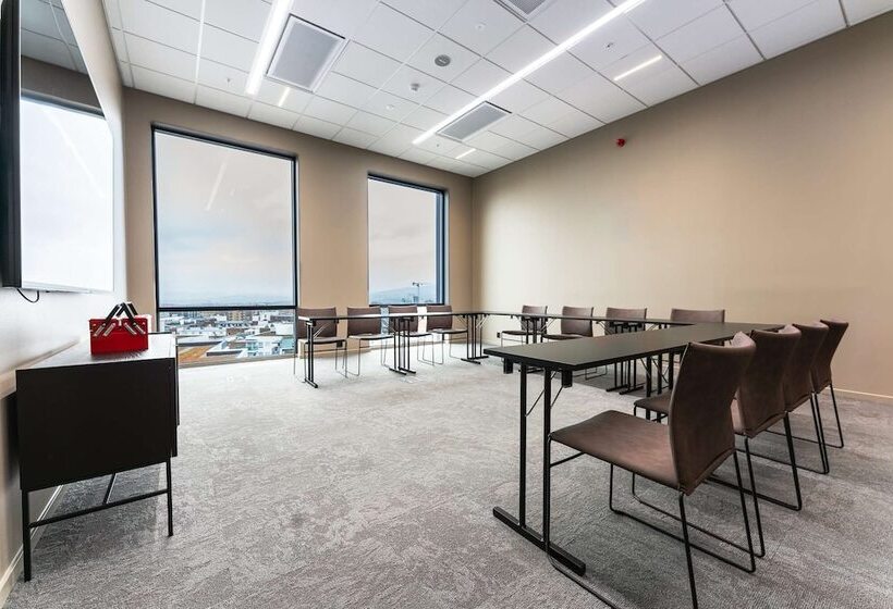 هتل Radisson Red Oslo økern