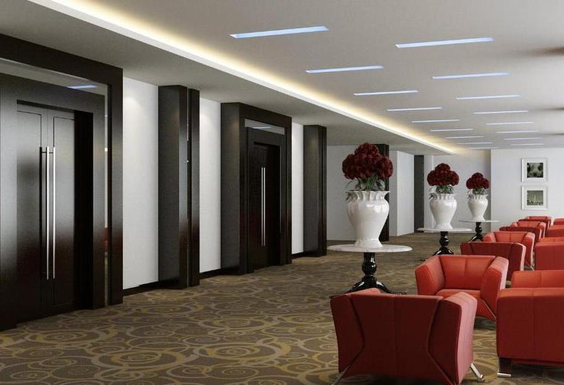 Raia Hotel & Convention Centre Kuching