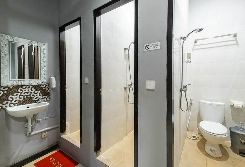 호텔 Reddoorz Hostel Near Trans Studio Mall