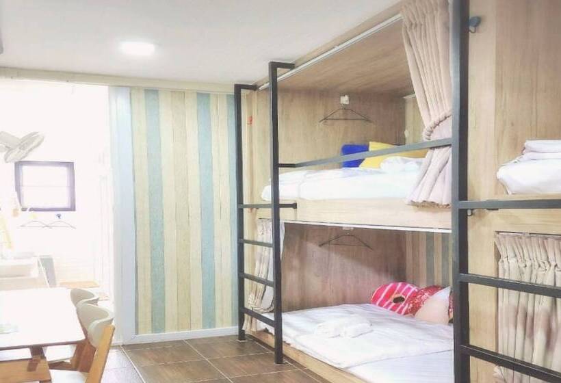 فندق Rere Residence Syariah By Oyo Rooms