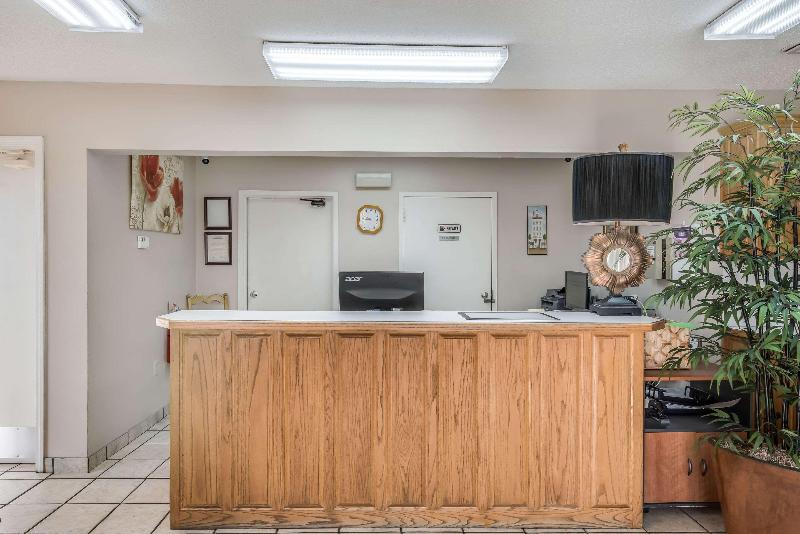 فندق Rodeway Inn