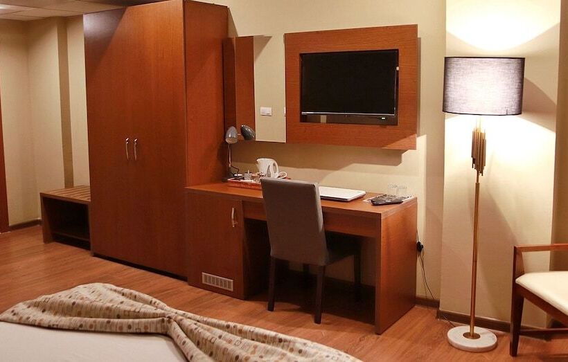 בית מלון כפרי Royal Elisa