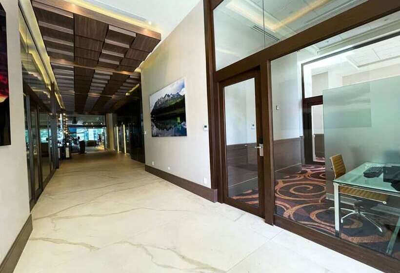 Отель Safi Royal Luxury Metropolitan