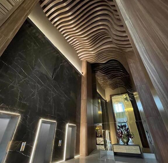 Отель Safi Royal Luxury Metropolitan