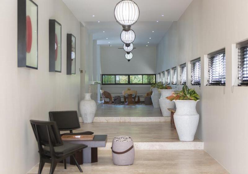 בית מלון כפרי Skye Beach