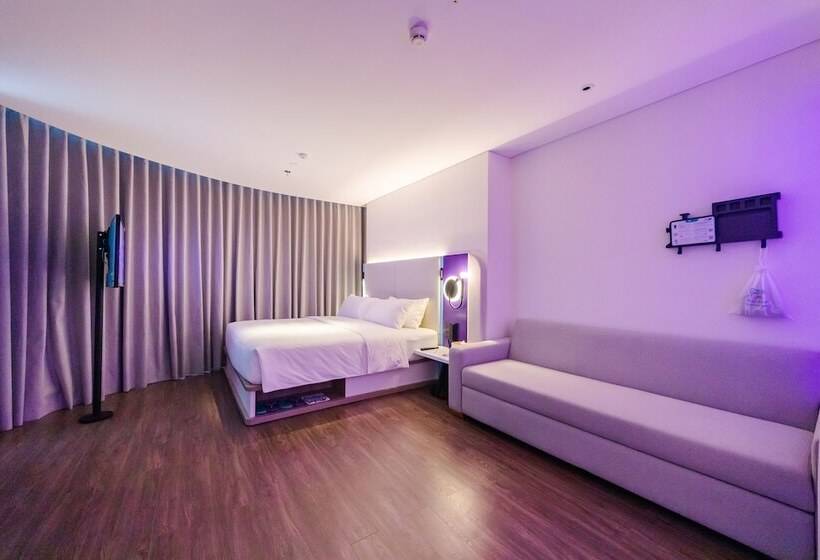 Sojo Hotel Ga Hanoi