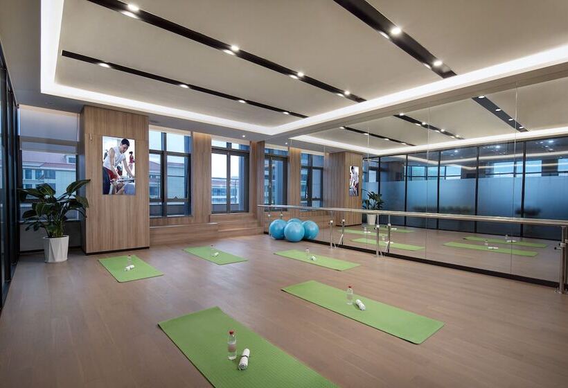 هتل Somerset Southbay Zhuhai