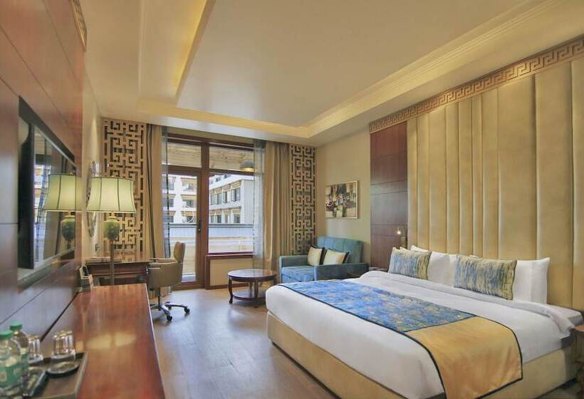 酒店 Leh Crown Inn