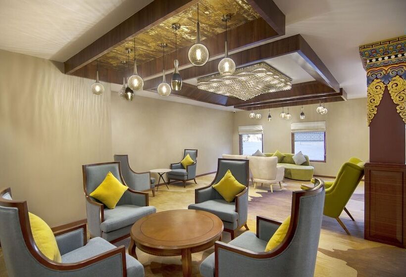 酒店 Leh Crown Inn