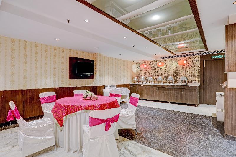 فندق Townhouse Oak Heaven