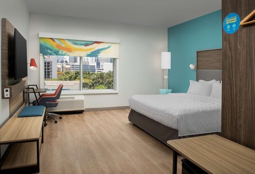 Отель Tru By Hilton Miami West Brickell