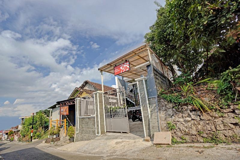 فندق Villa Dua Dua By Oyo Rooms