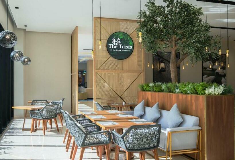 Maani Muscat Hotel & Suites