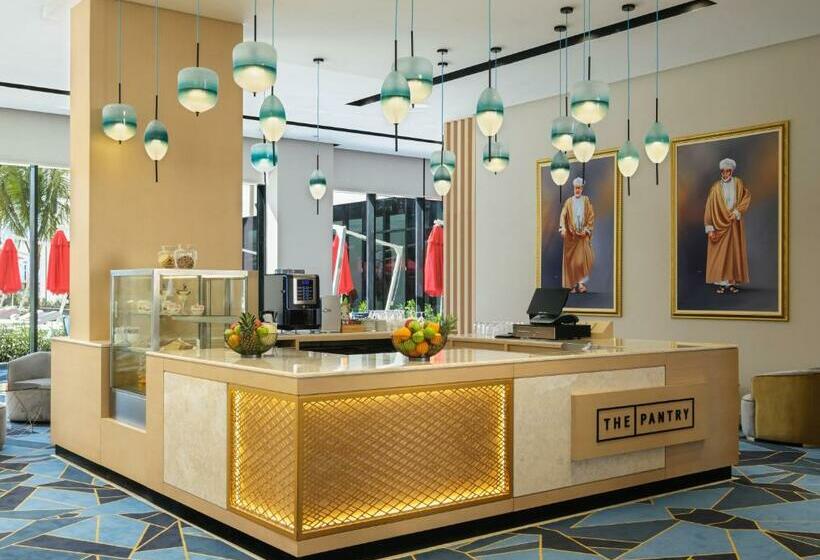 Maani Muscat Hotel & Suites