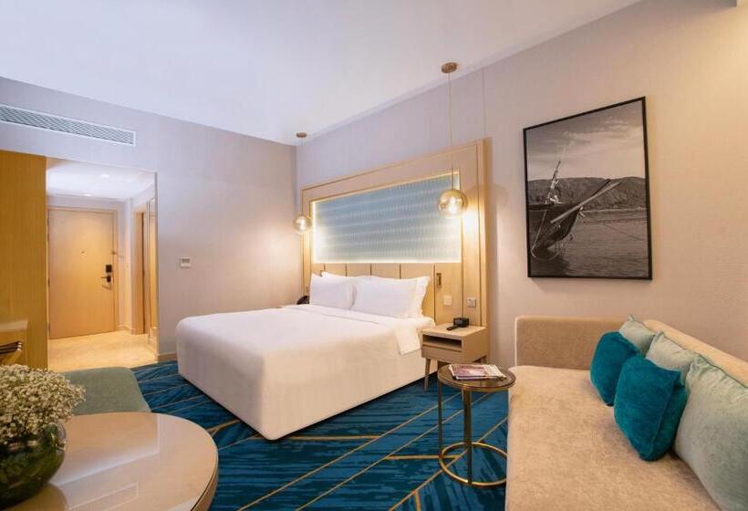 Maani Muscat Hotel & Suites