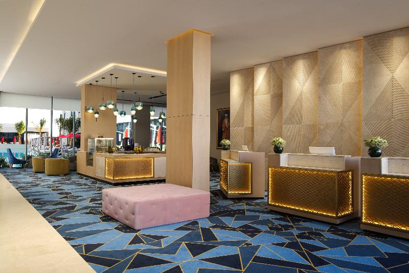 Maani Muscat Hotel & Suites