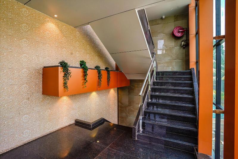 酒店 Fabexpress Super 7 Inn   Nr Rabale Station