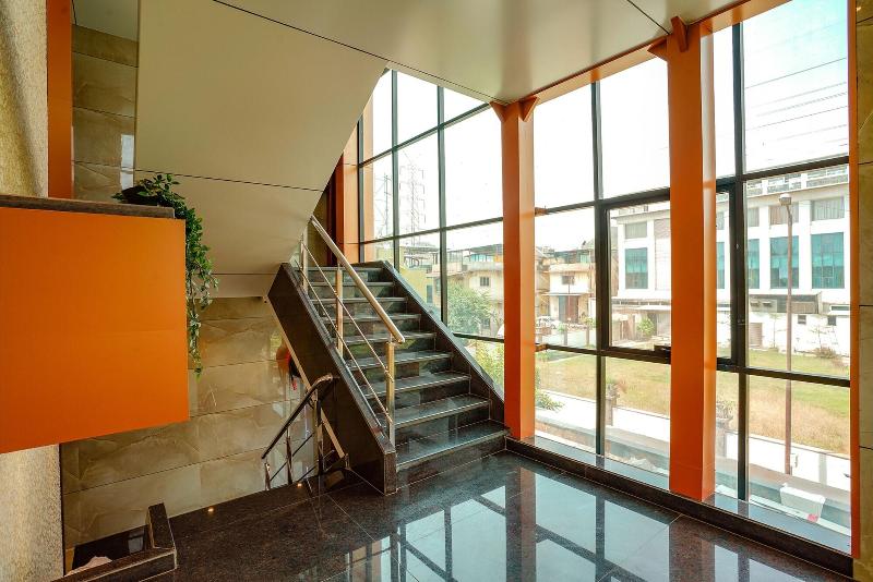 酒店 Fabexpress Super 7 Inn   Nr Rabale Station