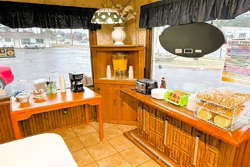 Love Hotels Tomahawk At Lake Mohawksin