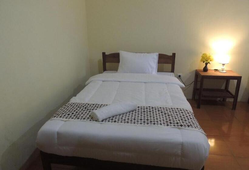 بنسيون Homestay Effendi Borobudur Syariah By Ndalem Beong