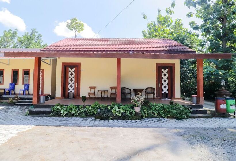 ペンション Omah Rohadi Syariah By Ndalem Beong