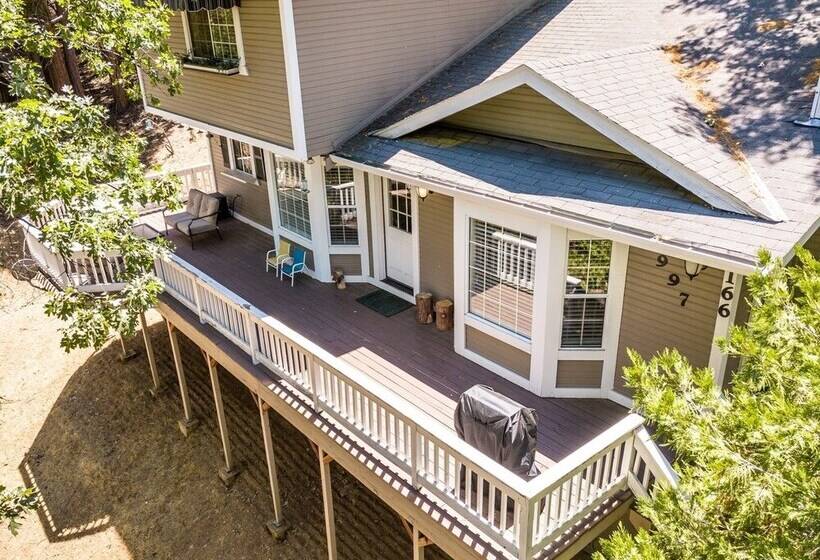 Ridgecrest Rendezvous Home With Deck