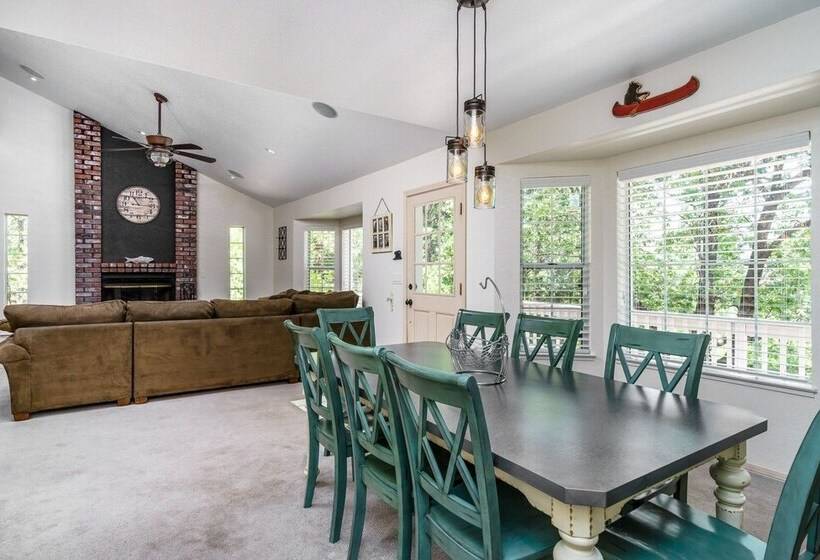 Ridgecrest Rendezvous Home With Deck