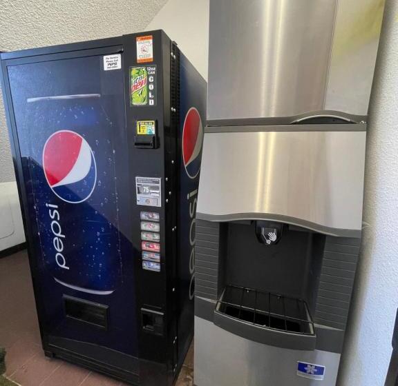 Studio 1 Hotel & Extended Stay   Missoula