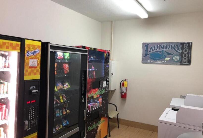 Suburban Studios By Choice Hotels Award Winning New 2024 Walk To Eateries & Grocery Ultra Sp