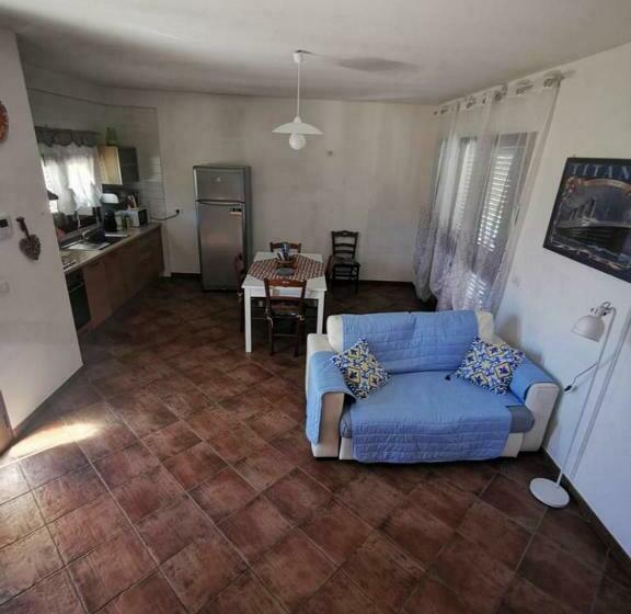 Azzurra’s House Pantelleria