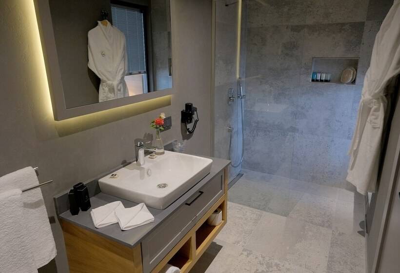 Celeste Bella Luxury Hotel & Spa