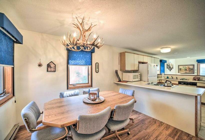 Cozy Campton Townhome With Sprawling Mtn Views