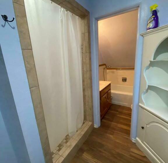 Diamond Apartment  Downtown Location