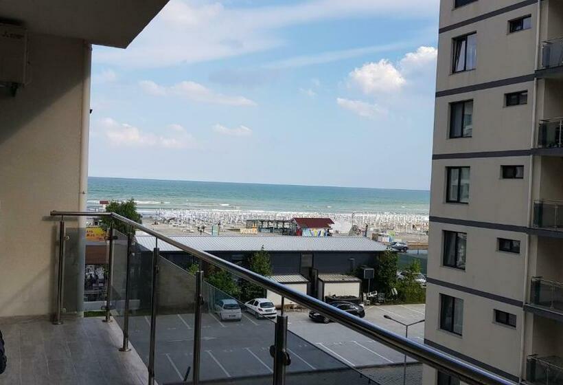 Astoria Apartament Vedere La Mare