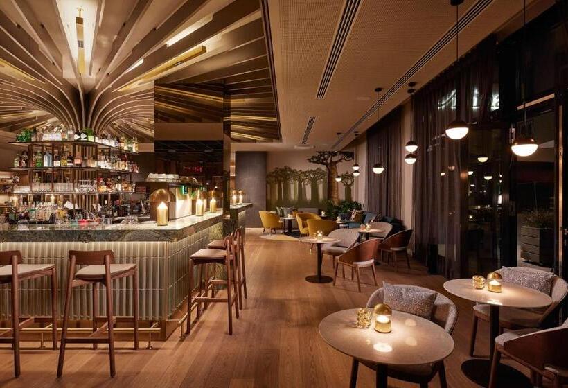 Adina Apartment Hotel Dusseldorf