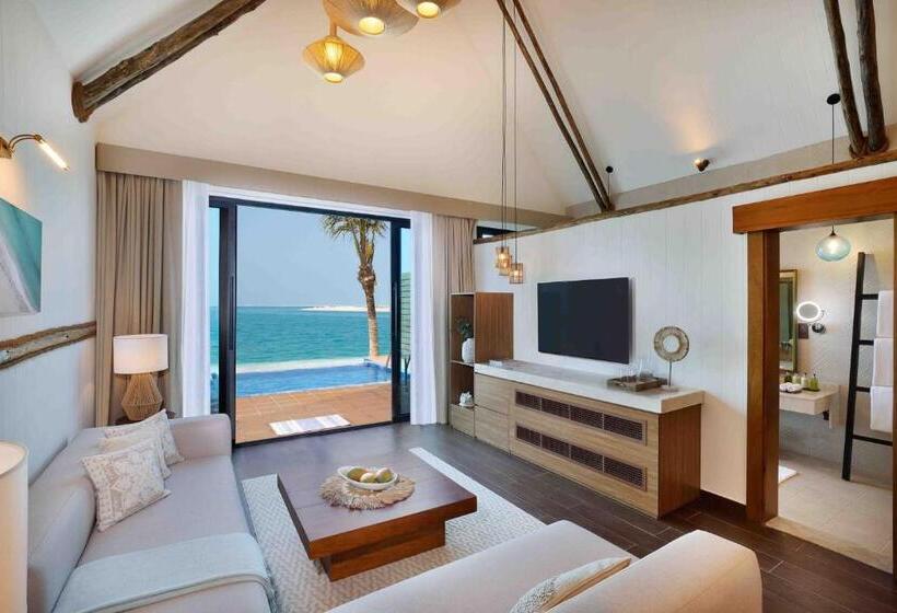 Отель Anantara World Islands Dubai Resort