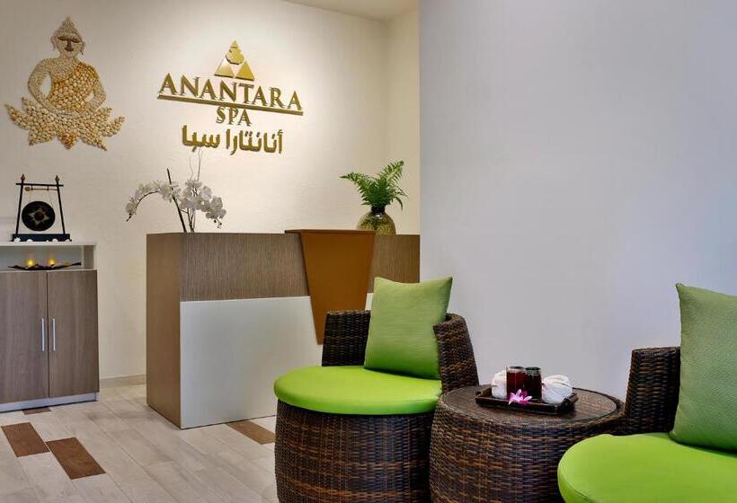 Отель Anantara World Islands Dubai Resort