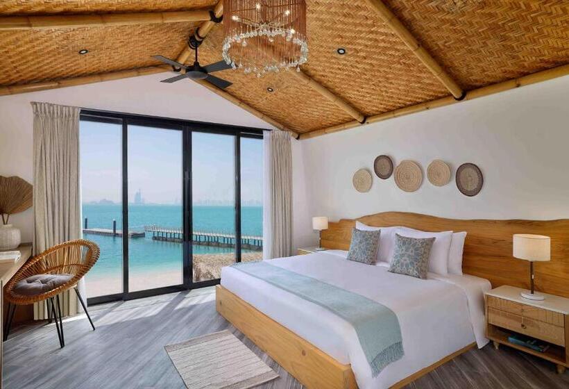 Отель Anantara World Islands Dubai Resort