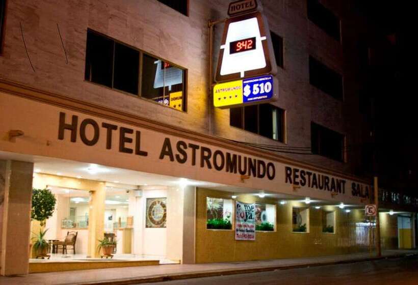 فندق Astromundo