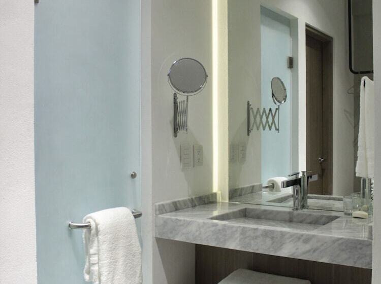 Отель Blanco Pachuca