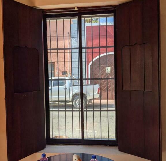 ホテル Casa Aluxes