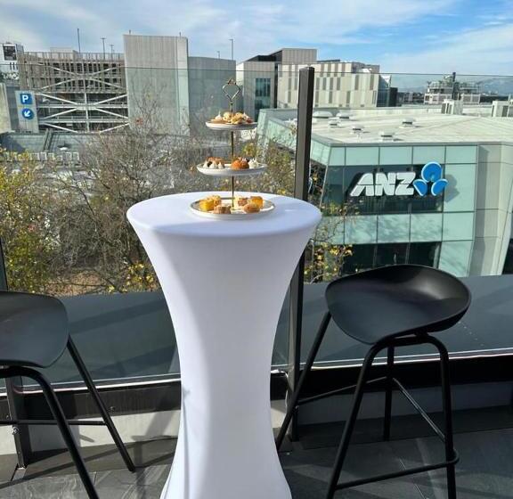 فندق Christchurch City