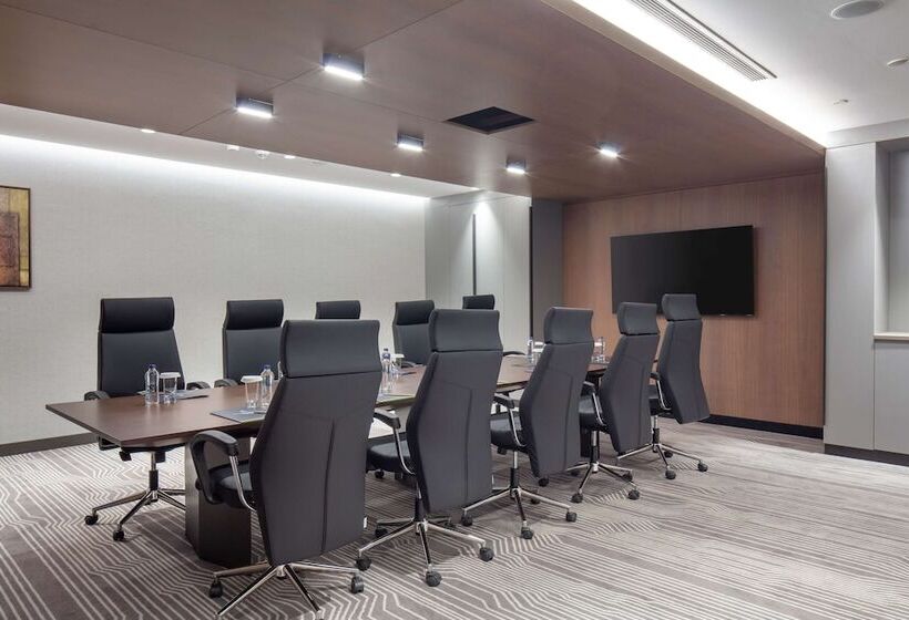 Hotel Doubletree By Hilton Canakkale