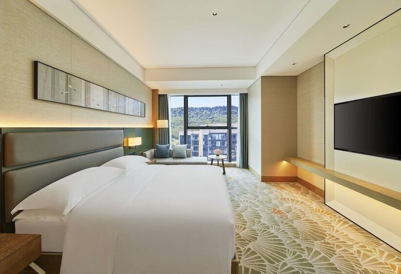 Отель Doubletree By Hilton Ya'an