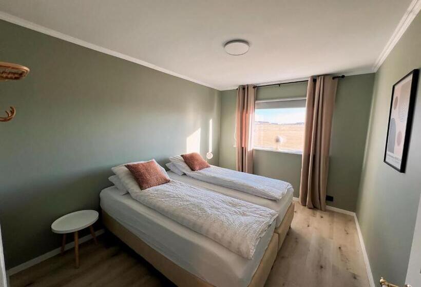 هتل Garður Apartments