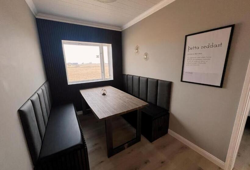 هتل Garður Apartments